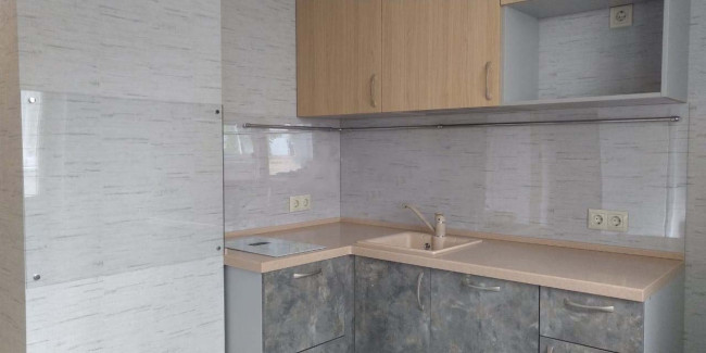 Прозрачный фартук для кухни из монолитного поликарбоната 600*1000*3мм Прозрачный фартук для кухни из монолитного поликарбоната 600*1000*3мм